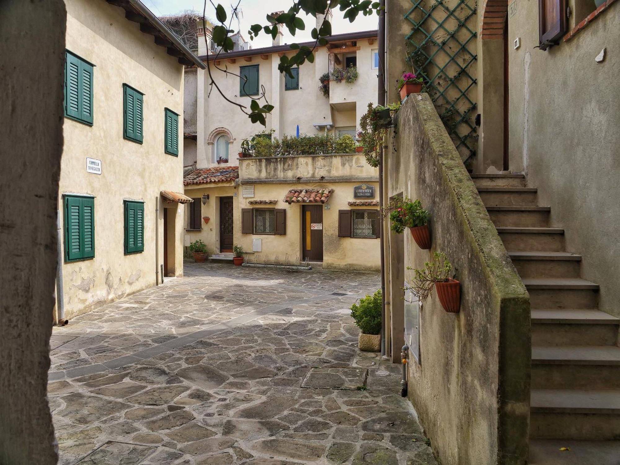 Casa Vianella - Romantico Monolocale Per Vivere Come Una Volta Grado Bagian luar foto